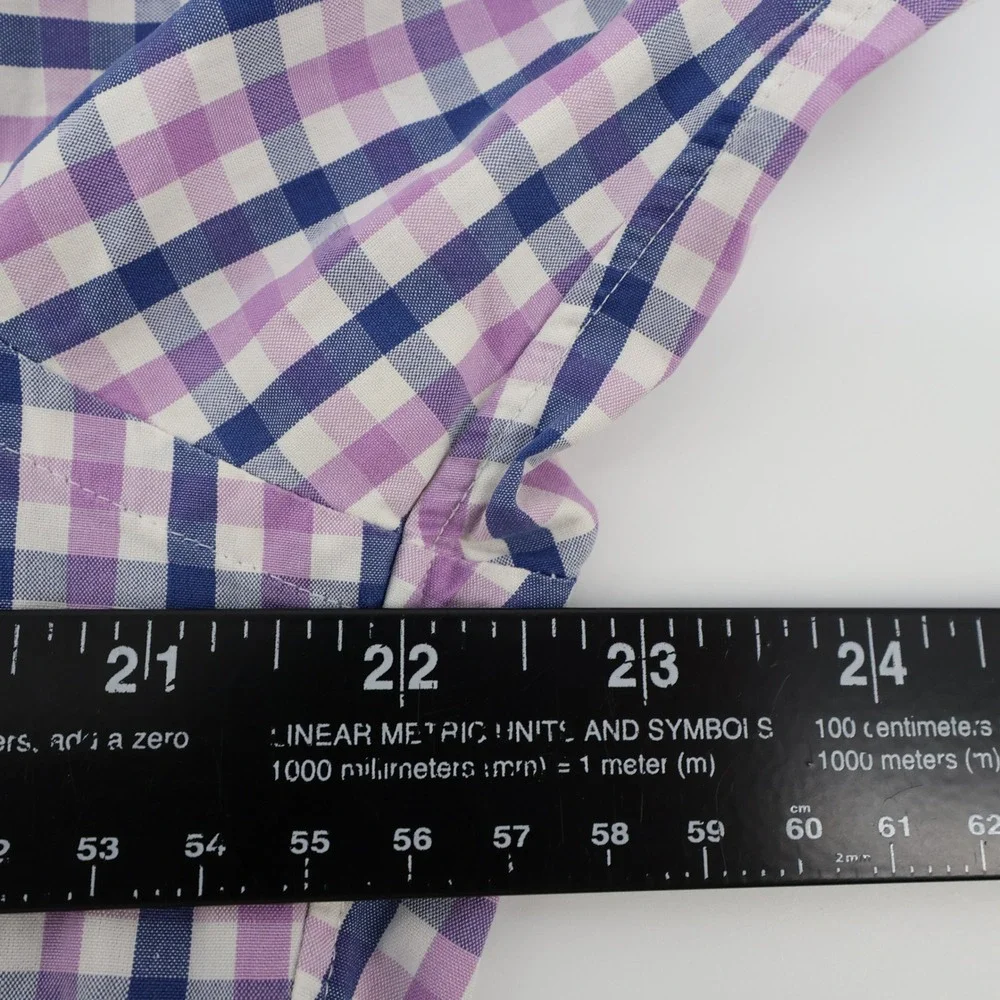 Brooks Brothers classic button